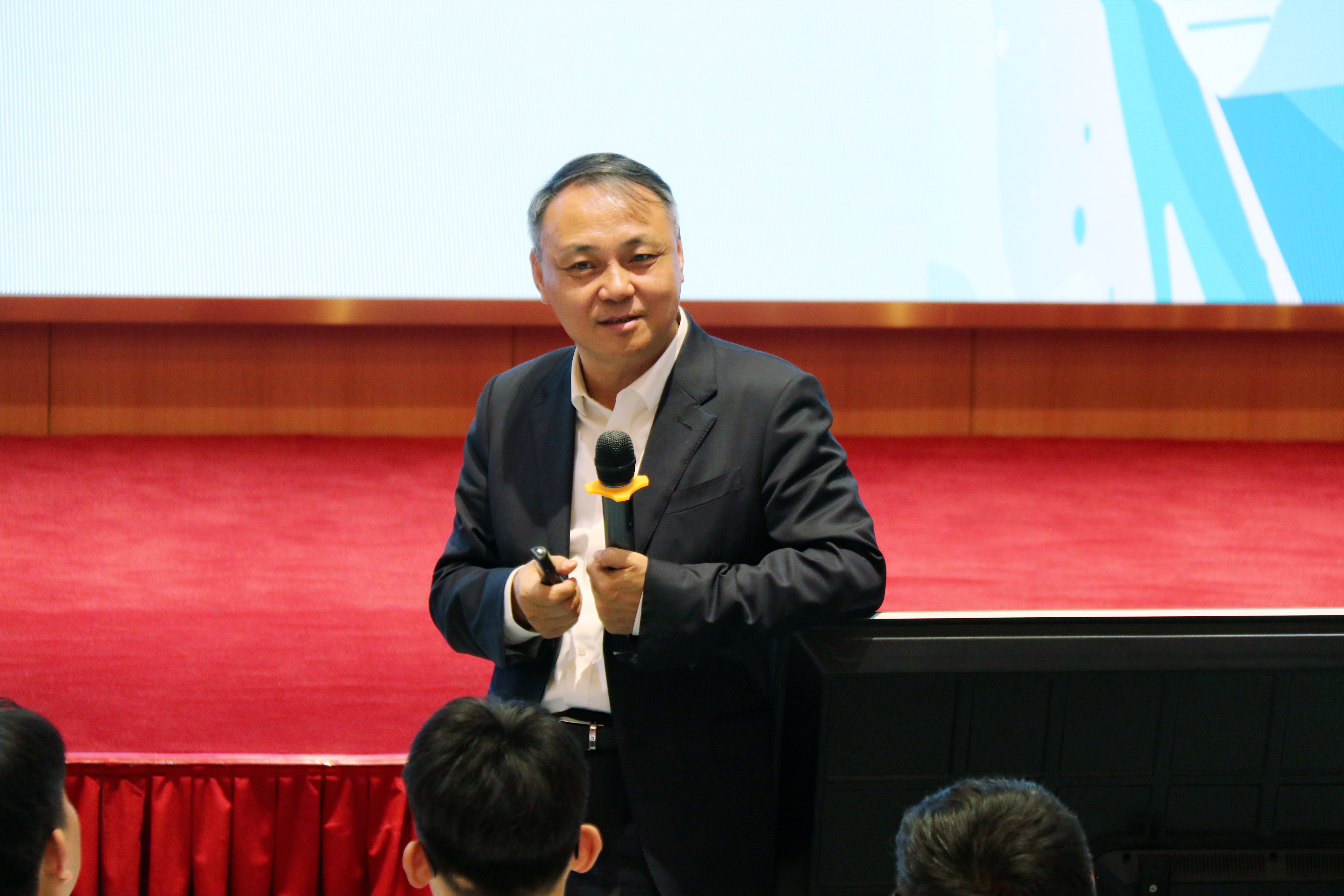 哈2_副本1.jpg 哈2_副本1.jpg