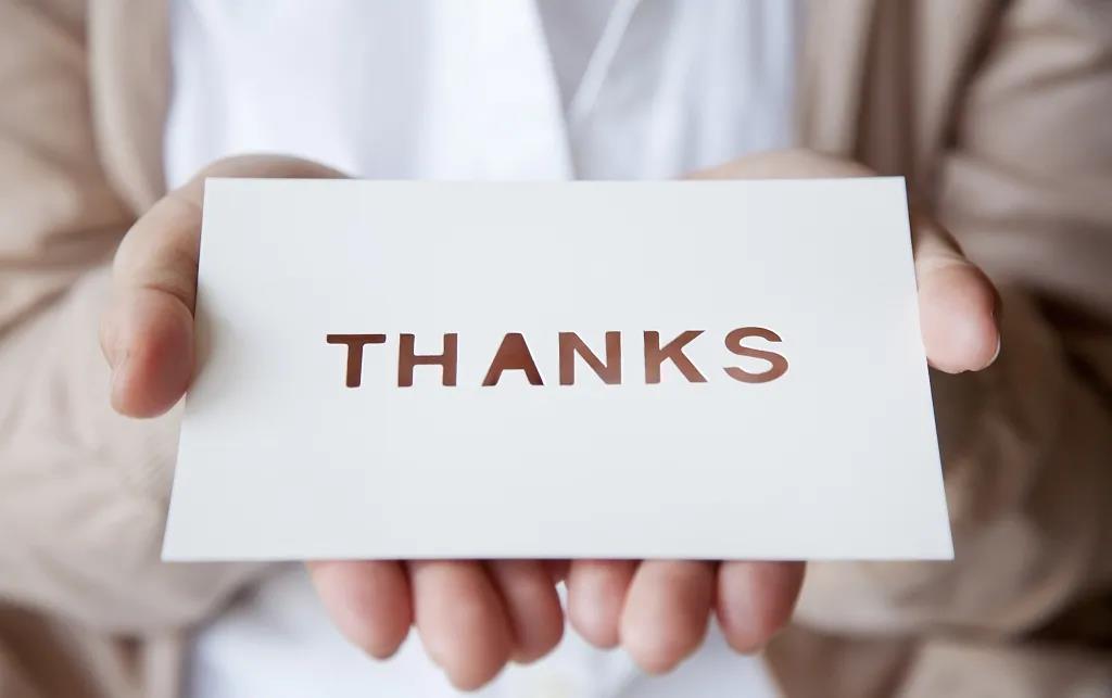 紙墨有聲，裁寄師恩丨開學季，親手將這份禮物送給老師吧！