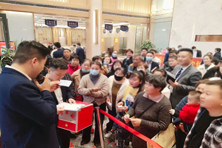 同信府丨現(xiàn)象級紅盤熱銷解密，以實力為品質(zhì)生活加冕